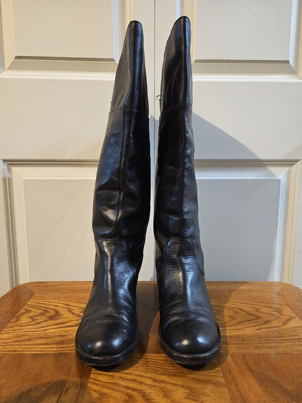 COACH Leather Knee-High Heeled Boots in Black SZ 8.5 - Picture 3 of 9